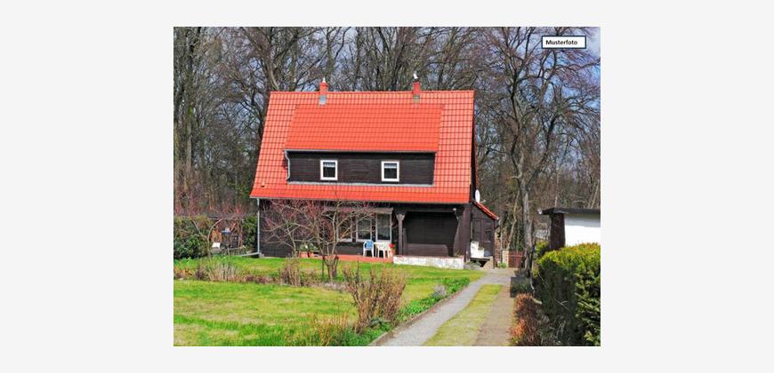 6 Zimmer Foreclosure sale in Hünxe - Krudenburg- Einfamilienhaus in ...